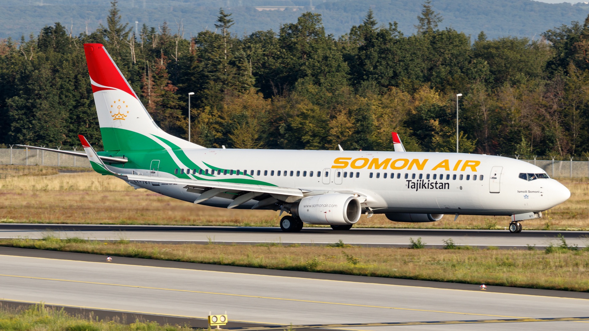 Somon Air aircraft