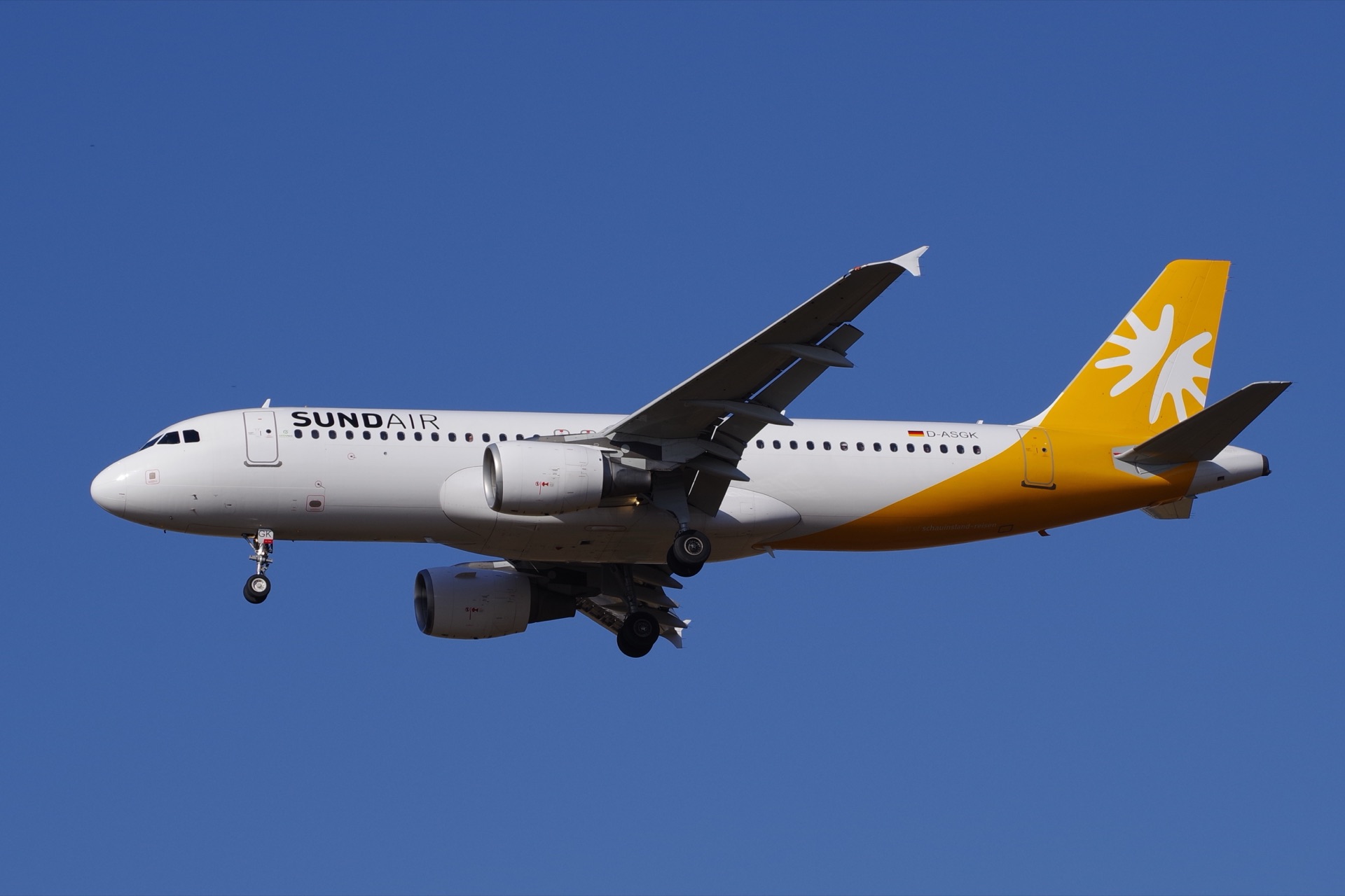 Sundair aircraft