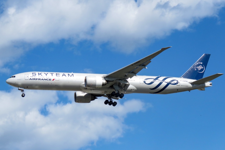 Air France Boeing 777 in SkyTeam livery at Beijing Capital