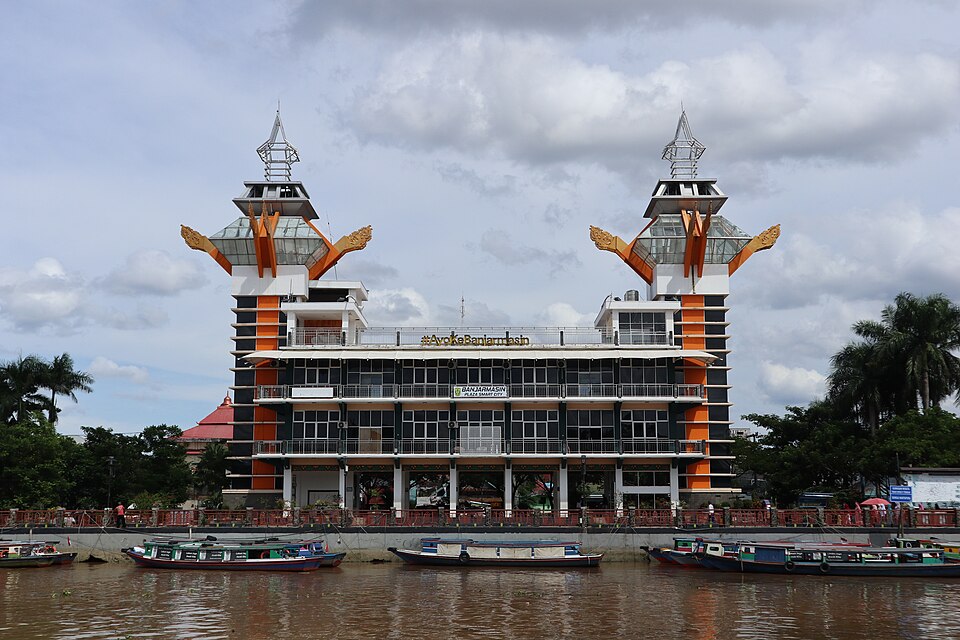 Banjarmasin (not the lounge itself)