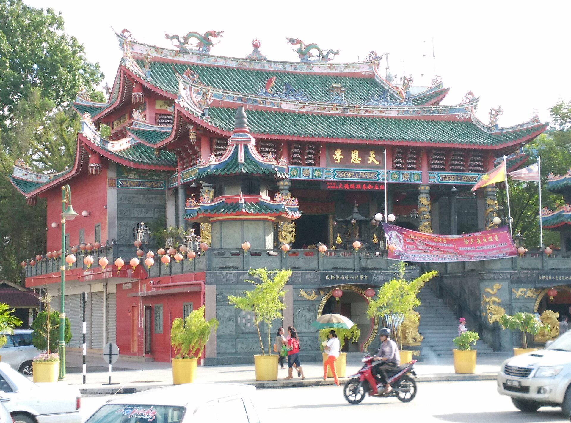Bintulu Tua Pek Kong Temple, Bintulu — flights from Kuala Lumpur to Bintulu