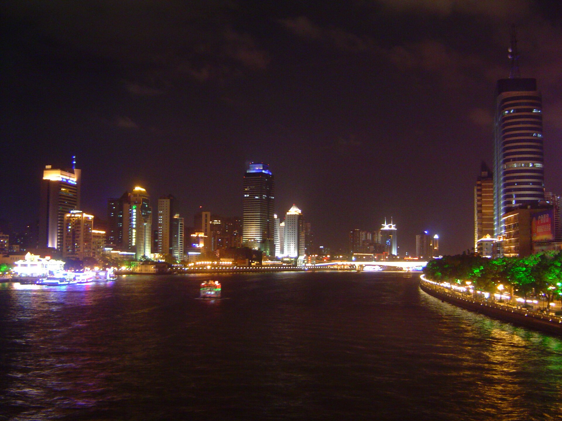 Pearl River in Guangzhou, Guangzhou — flights from Vientiane to Guangzhou